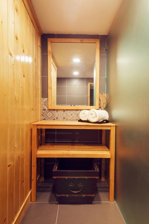 Asian Ruby Boutique Hotel Bui Thi Xuan Bandar Ho Chi Minh Luaran gambar